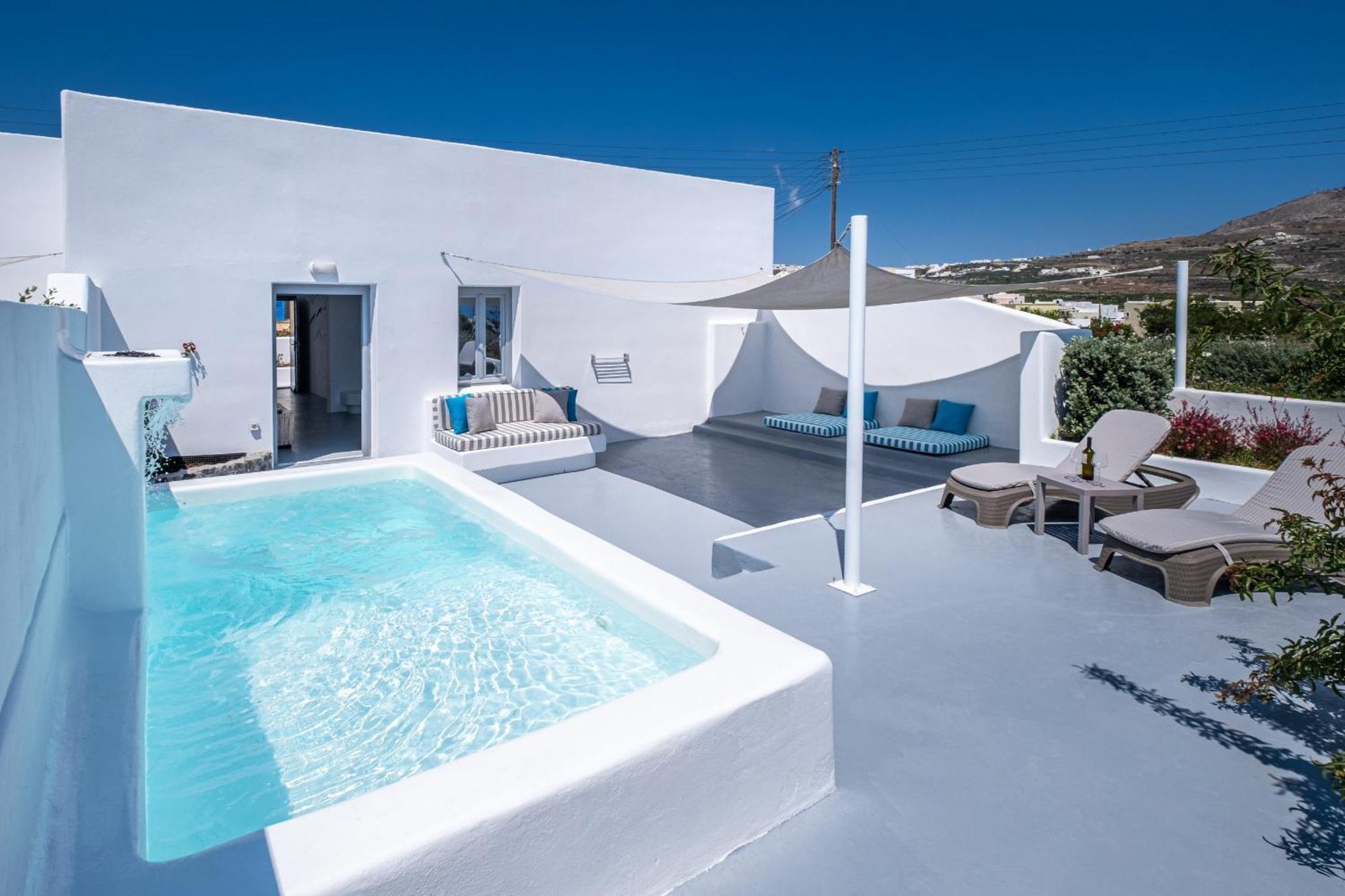 Majestic Sky Luxury Suites Megalochori  Extérieur photo